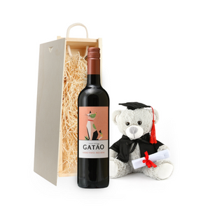 Gatao Red Wine Graduation Gift (Small Bear)