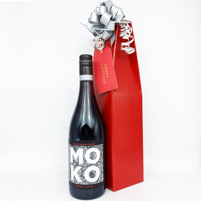 MokoBlack, Pinot Noir, 2018 Christmas Wine Gift